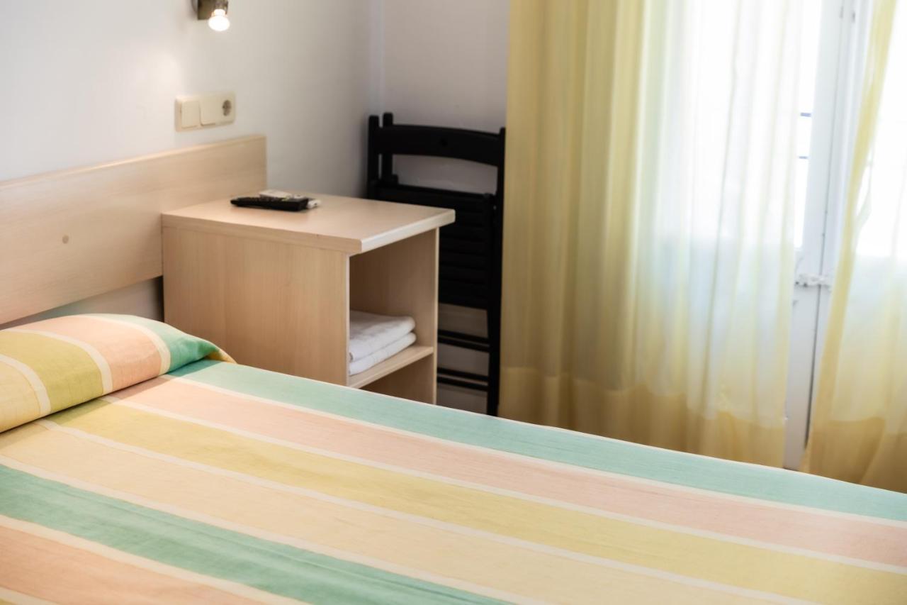 Fonda Can Dalfo By Vivere Stays L'Estartit Exterior photo